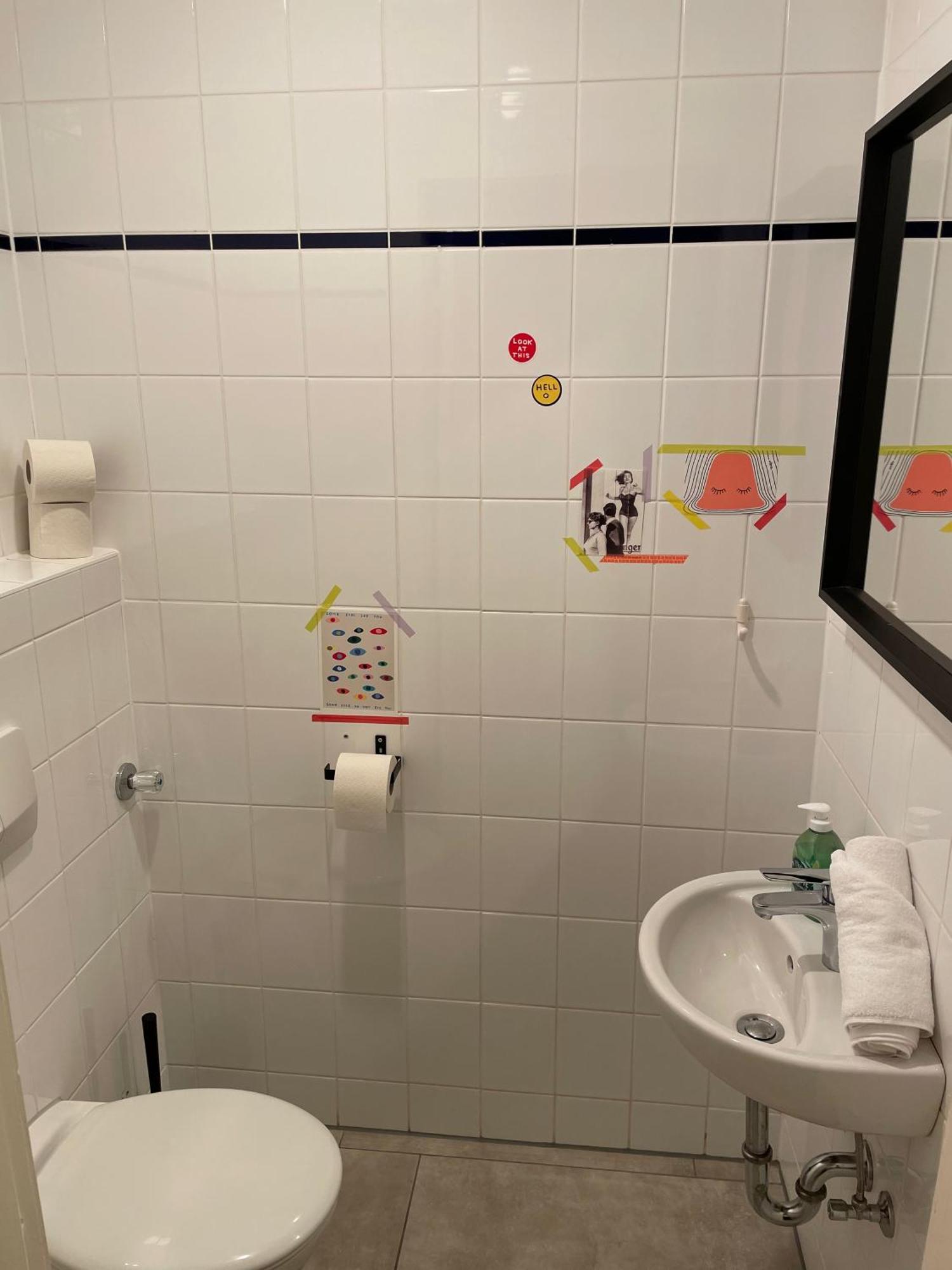 The Suites Alster Waterfront Family Apartments Хамбург Стая снимка